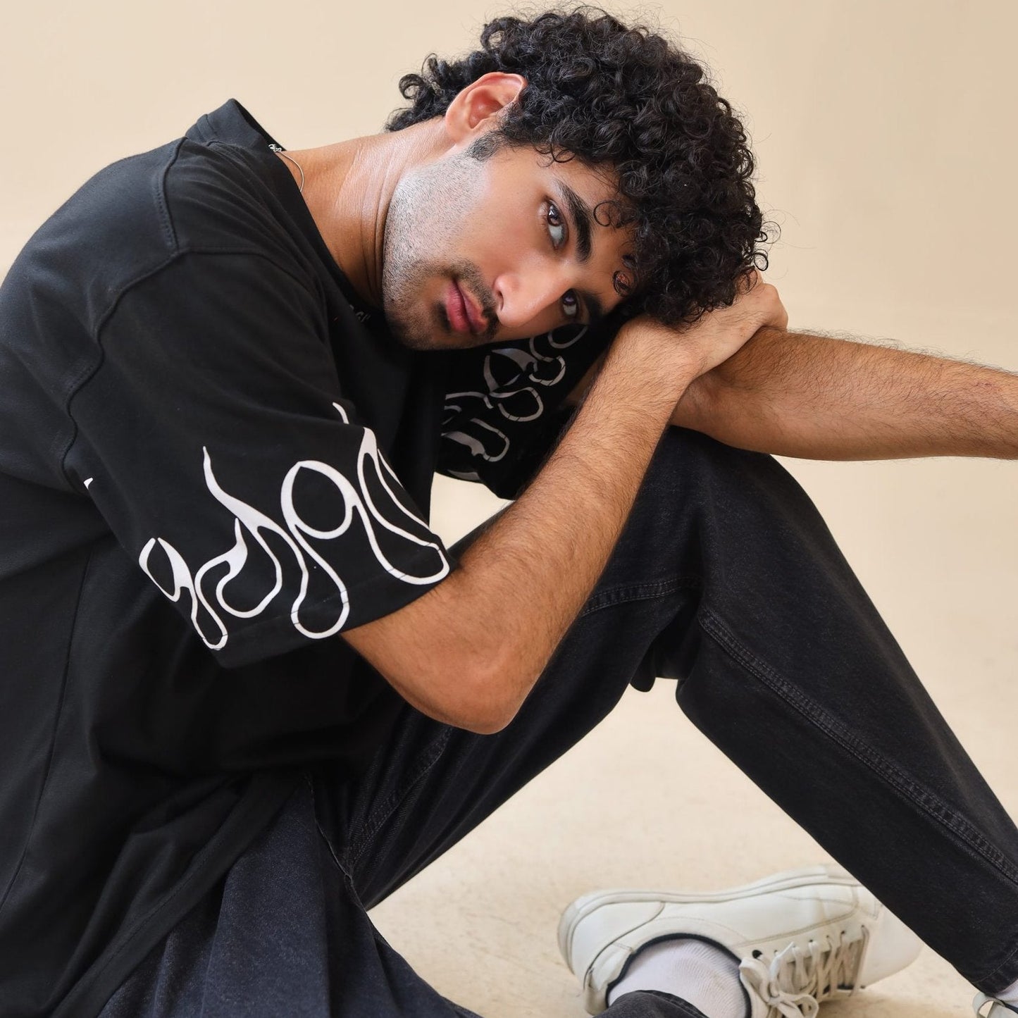 Unisex Drop Shoulder Never Give-up | Unisex T-Shirt | AdoreRobe